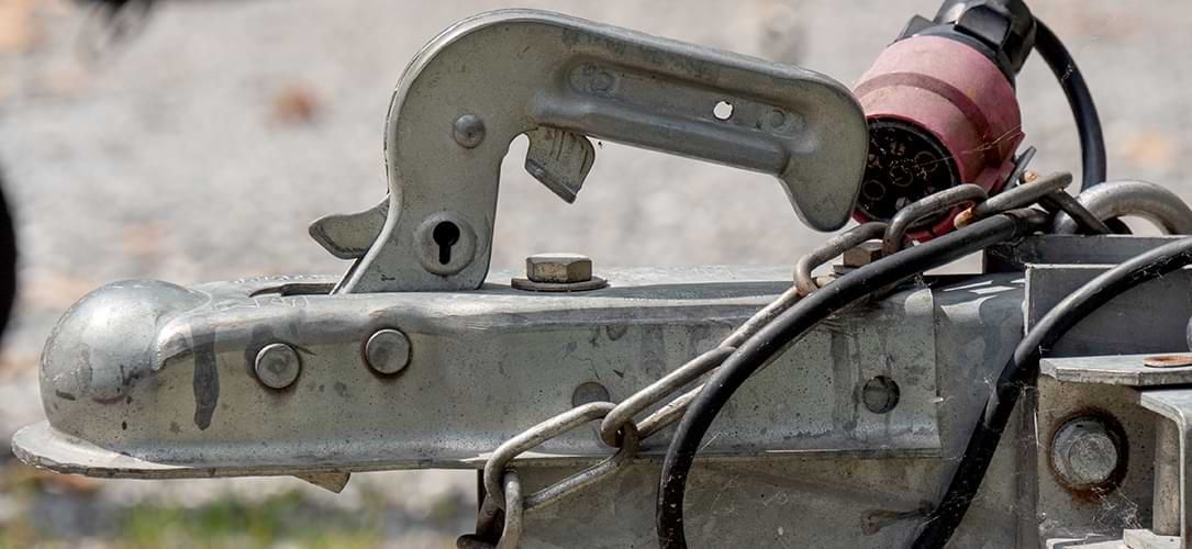15 Essential Parts Of A Trailer Hitch And What They Do