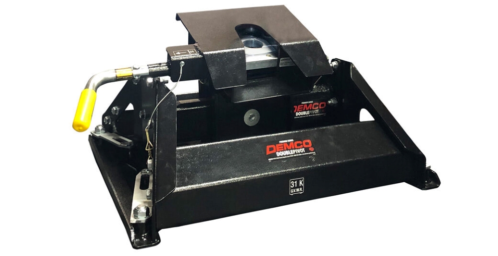 Demco 31K 5th Wheel Hitch - UMS Series (Fits OEM Under Bed Mounting For 2020-current GMC/Chevrolet Prep Package)