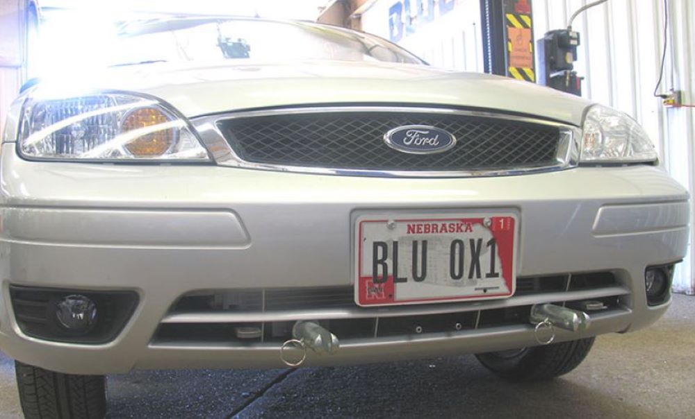 Blue Ox BX2184 Baseplate fits 2005-2007 Ford Focus (includes 130 HP motor, with foglights, manual transmission)